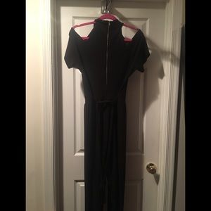 All black Jumpsuit. Worn max 5 times.